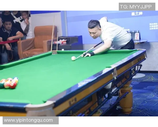 郑宇伯与王岩的巅峰对决谁将成为新一代棋坛霸主 郑宇伯与王岩的巅峰对决谁将成为新一代棋坛霸主