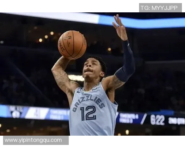 2017年灰熊与火箭的激烈对决回顾与精彩瞬间分析 2017年灰熊与火箭的激烈对决回顾与精彩瞬间分析