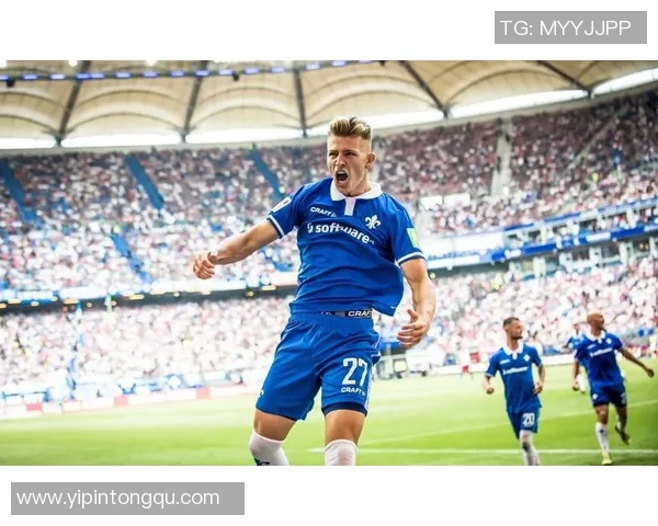 沙尔克04客场大胜纽伦堡，稳固德甲联赛前四位置