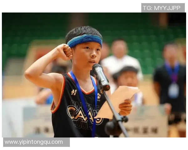 西热力江：从篮球场上的新星到民族团结的象征之路