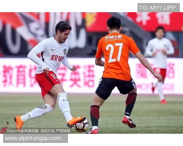 权健与重庆对决首发阵容揭晓谁将主宰这场激烈较量 权健与重庆对决首发阵容揭晓谁将主宰这场激烈较量